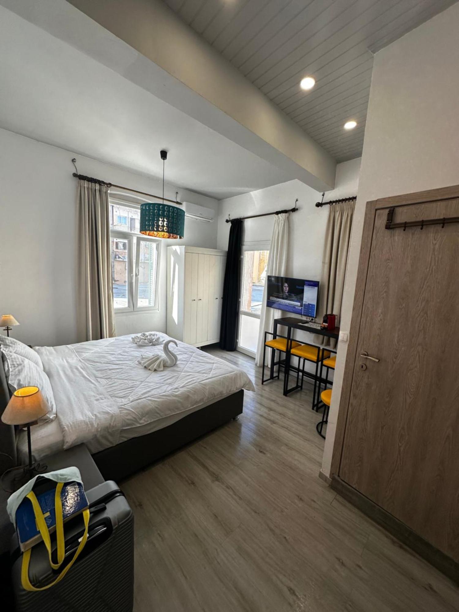 Travelers Luxury Suites, Studios & Apartments Corfu (city) Exterior foto