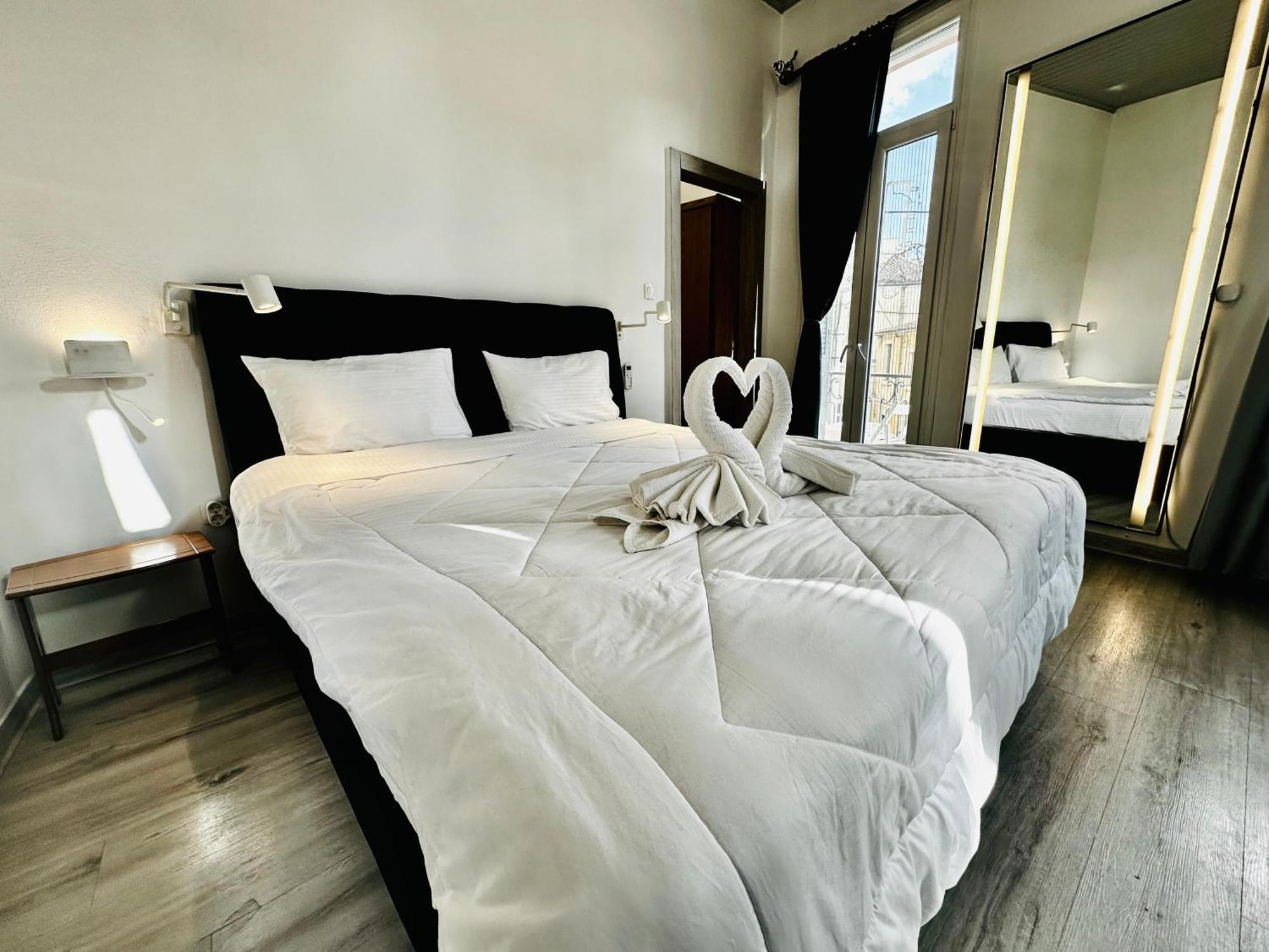 Travelers Luxury Suites, Studios & Apartments Corfu (city) Exterior foto