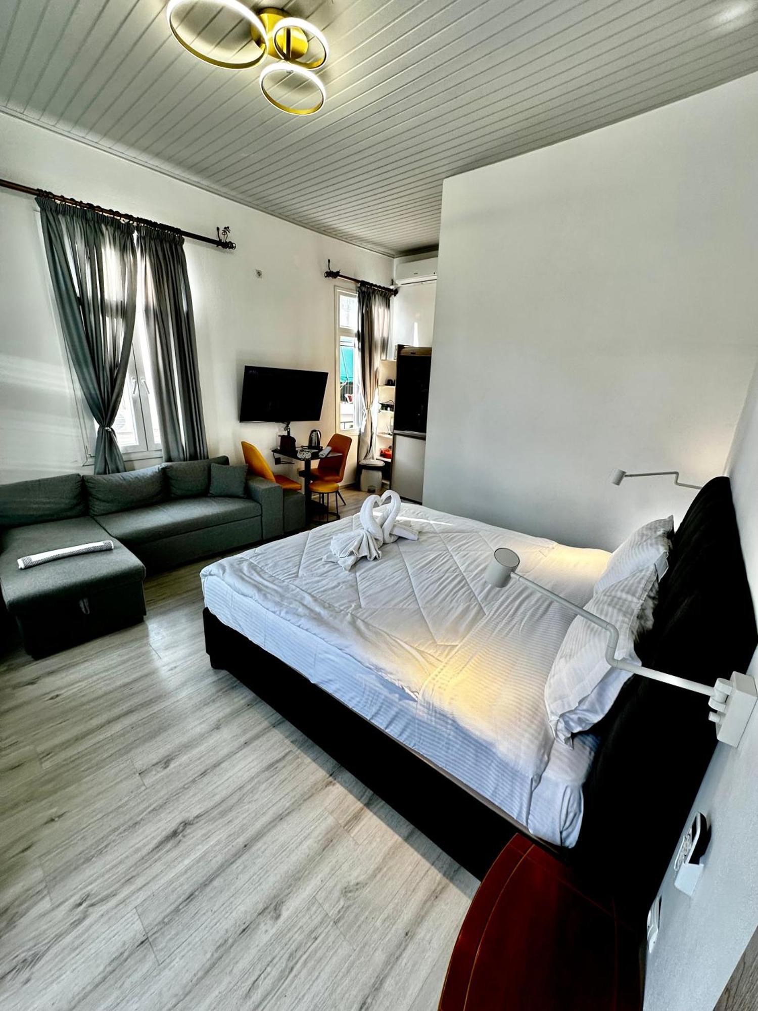 Travelers Luxury Suites, Studios & Apartments Corfu (city) Exterior foto